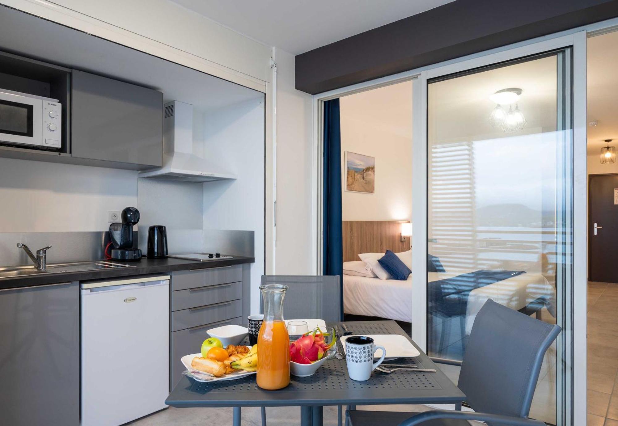 B&B Home Fort-De-France Marina Екстер'єр фото