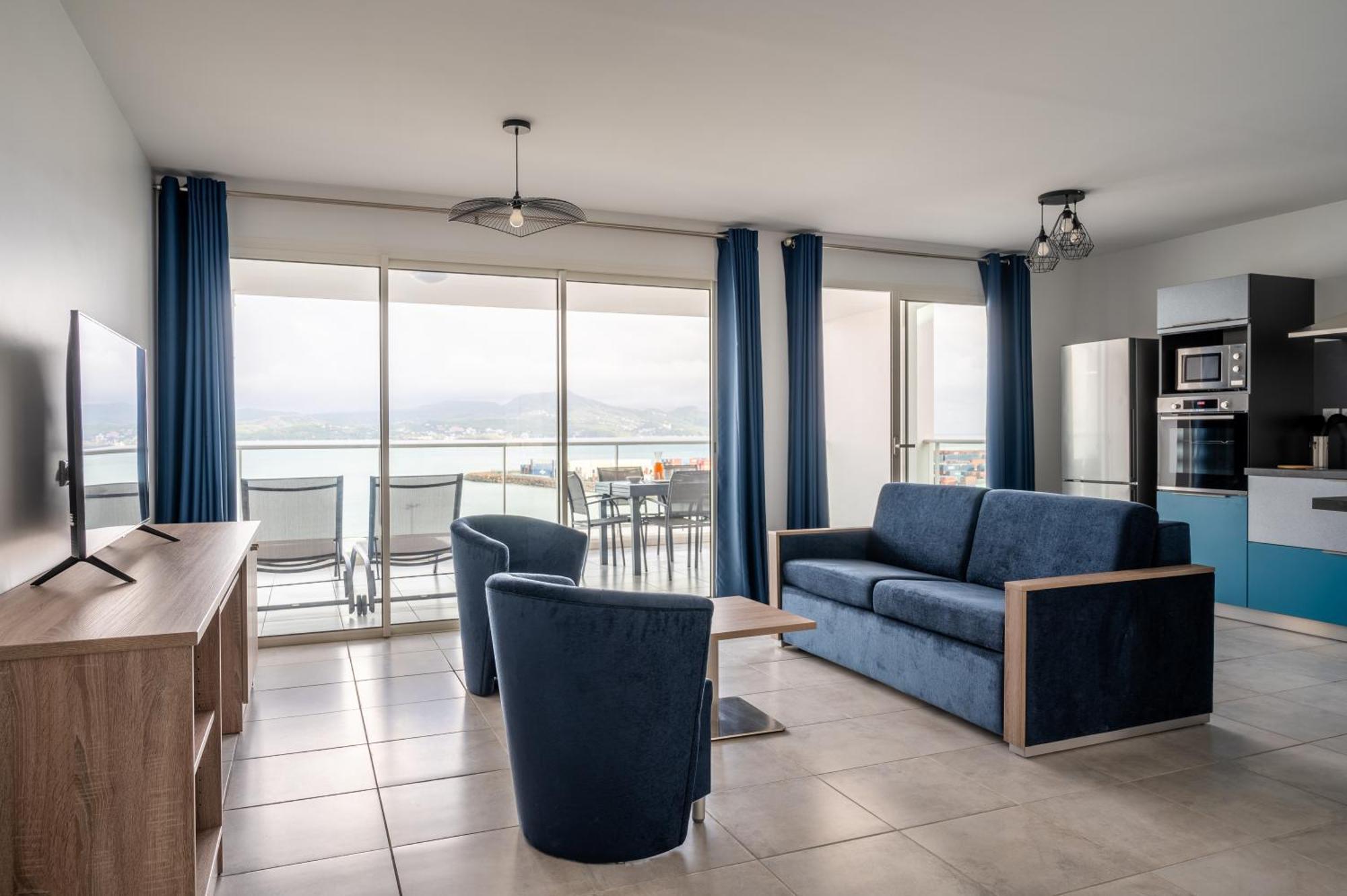 B&B Home Fort-De-France Marina Екстер'єр фото