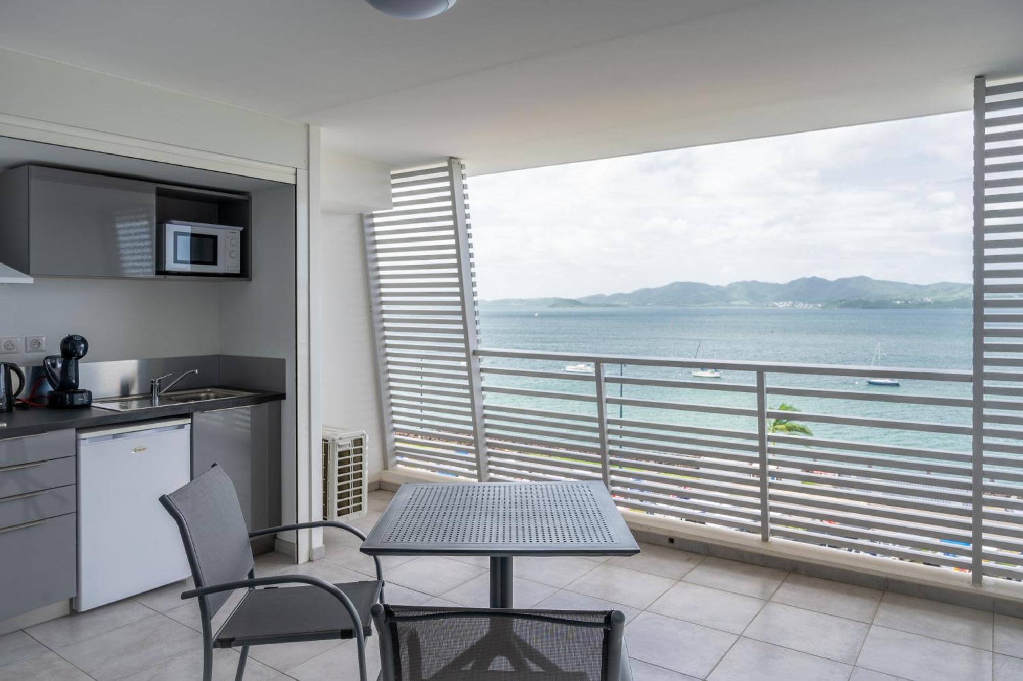 B&B Home Fort-De-France Marina Екстер'єр фото